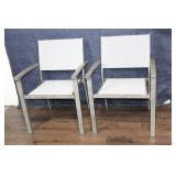 Set Of 2 Teak And White Mesh Outdoor Chairs