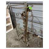 Metal Plant Stand