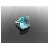 .925 Sterling Silver Topaz Crystal Cocktail Ring Size 7.25