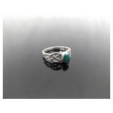 .925 Sterling Silver Jade Cabochon Celtic Ring Size 6.75