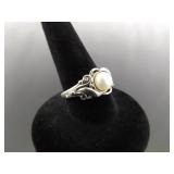 .925 Sterling Silver Pearl Ring Size 5.75