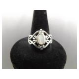 .925 Sterling Silver Inlayed Mother of Pearl Ring Size 6.75