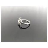 .925 Sterling Silver Flower Ring Size 7.5