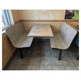 COMMERCIAL DINING BOOTH