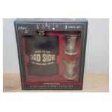3 Flasks & 3-Piece Gift Set