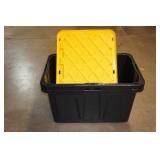 *2* 27 Gallon Heavy Duty Plastic Totes