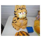 Garfield Collectables, Cookie Jar, Phone, Plates, Ornaments and more