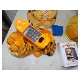Garfield Collectables, Cookie Jar, Phone, Plates, Ornaments and more