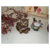 Singing Christmas Bass, Ice Cream Machine, Dog Décor, Vintage Horse and Wagon, Duck Décor