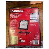 NEW Husky 3500 worklight with stand