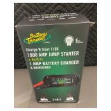 Battery Tender Charge N Start 1100 - 1000 AMP Jump Starter 2-In-1 + 1A Battery Charger & Maintainer