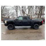2010 CHEVROLET SILVERADO 1500 LTZ *4x4 | No Accidents* (NO RESERVE)