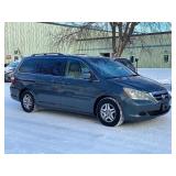 2005 HONDA ODYSSEY EX-L *1 Owner | No Accidents* (NO RESERVE)