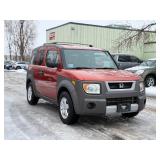 2004 HONDA ELEMENT EX *2 Owner | All Wheel Drive* (NO RESERVE)