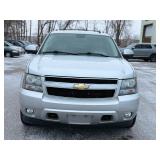 2011 CHEVROLET SUBURBAN LT * 1 Owner | 4x4 | No Accidents* (NO RESERVE)