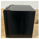 Avanti Compact Refrigerator