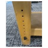 COMMERCIAL MASSAGE TABLE