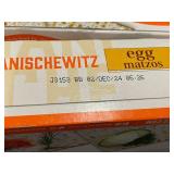 UT 1 - Manischewitz Egg Matzos 12 oz - Pack of 6 Boxes