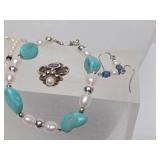 Nice Collection of Sterling Silver & Freshwater Pearl Jewelry