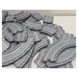 Nice THOMAS THE TRAIN Engine Train Set & Track