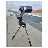 Excellent Condition MEADE Telescope w/Tripod