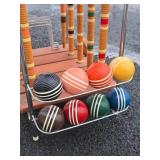 Very Nice 8-Player CROQUET Set w/Rolling Storage Cart