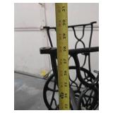 Excellent Antique Cast Iron SINGER Sewing Machine Cabinet Base