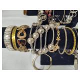 Large Assortment of Costume Bracelets (Lot 1)