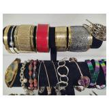 Large Assortment of Costume Bracelets (Lot 1)