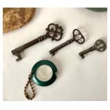 Group of Assorted Vintage Collectibles