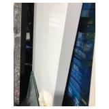 WHITE COCKTAIL TABLETOP, NO BASE