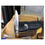 2 DOZEN FOLD UP KNIVES 5IN WITH CASES