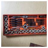 Tap and Die Set NC & NF NPT
