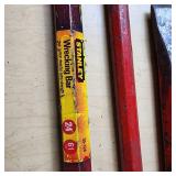 Stanley Wrecking Bar and Pry Bars