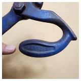 Union Hardware Co. Cyclops Nail Puller