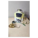 Flow-Troll Floating Minnow Bucket