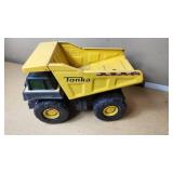 Tonka 4000 Dump Truck Toy