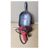 Master Appliance Heat Gun Model 10008 and Large Metal Scoop