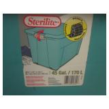 (FRNT) Large 45 Gallon Tote With As...