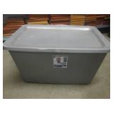 (FRNT) 4 Totes with Lids...