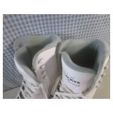 (CS) Jackson SoftSkates Figure Skat...