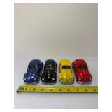 LOT of 4 KiNSMART 1967 Volkswagen Classic Beetle 1:32 Diecast Cars VW Bug RED BLUE YELLOW BLACK