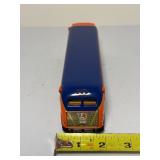 RARE Pair Corgi Classics 1:50 Diecast Buses: Lionel City Yellow Coach 743 (#53904) & Greyhound Lines (#98462)