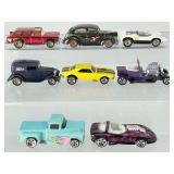 Lot of 8 Vintage Hot Wheels Diecast Cars (1980s-1990s): 