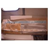 4 ft LED Light Fixture