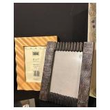 FR - Assorted Collection of 7 Picture Frames and Photo Holders
