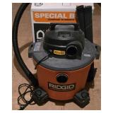 LL-S - RIDGID 9-Gallon Wet/Dry Shop Vacuum WD09700 with Accessories and Box