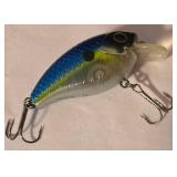 LL-FR - Lot of 3 Vintage Fishing Lures - Lunkerhunt 2.25in, Jitterbug, Hula Popper 4in