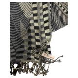 LL - Collection of 3 Women