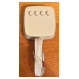 O - Ecobee Smart Thermostat Kit with Wiring and Accessories